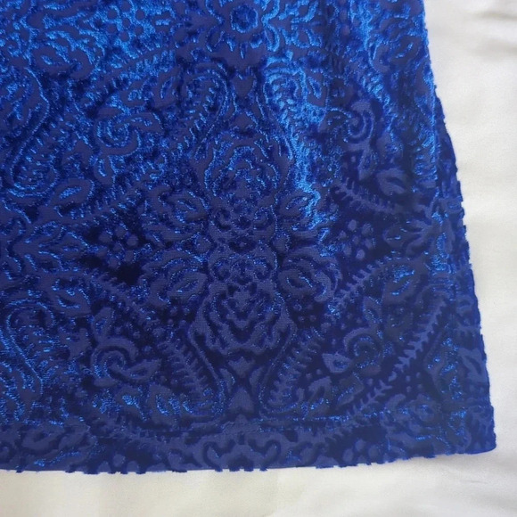NWT LOFT Mosaic Cozy Velour Top, Cinderella Blue Size M - Picture 10 of 13